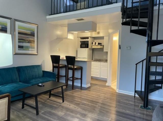 Executive Suites Winchester Eksteriør bilde