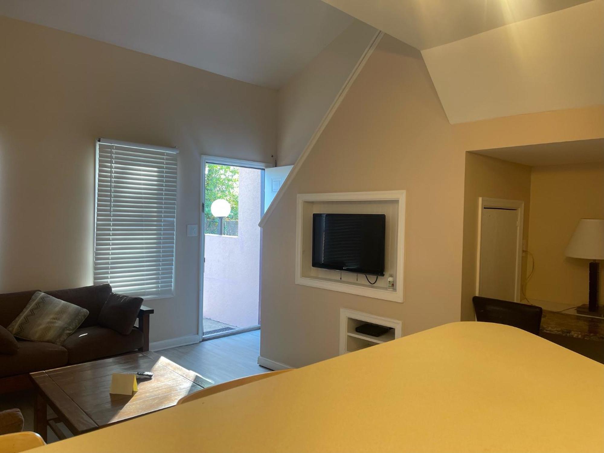 Executive Suites Winchester Eksteriør bilde